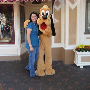 Meet your Posher, Elizabeth